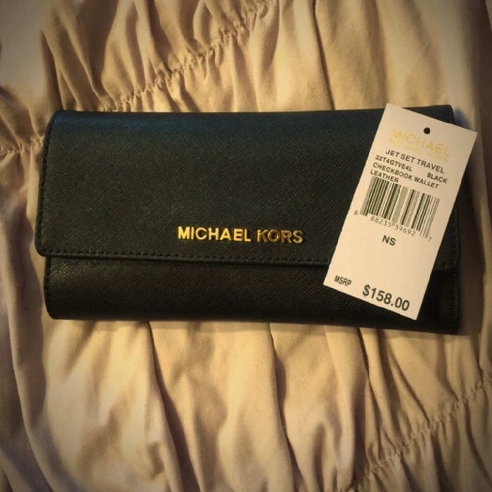 Michael Kors wallet
